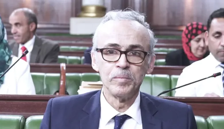 وزير الشؤون الاجتماعية