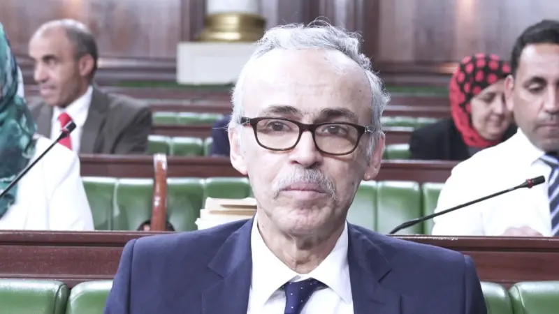 وزير الشؤون الاجتماعية